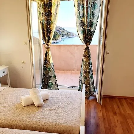 Sime Tribunj (Sibenik-Knin)