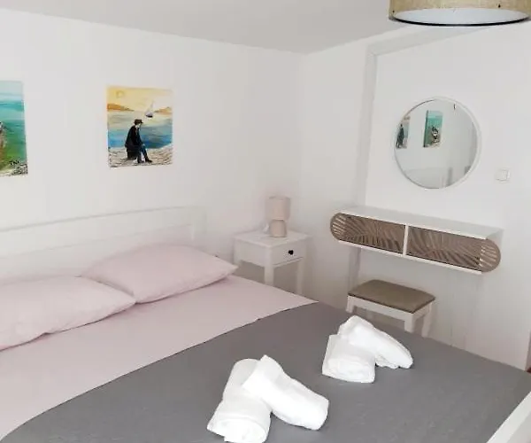 Apartment Sime Tribunj (Sibenik-Knin)